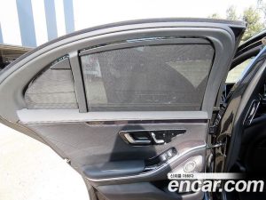 Mercedes-Benz S-Class S400 d 4MATIC 2021 года из Южной Кореи