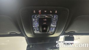 Mercedes-Benz GLB-Class GLB250 4MATIC 2023 года из Южной Кореи
