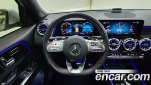 Mercedes-Benz GLB-Class GLB250 4MATIC 2023 года из Южной Кореи