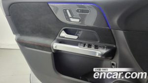 Mercedes-Benz GLB-Class GLB250 4MATIC 2023 года из Южной Кореи
