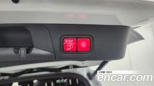 Mercedes-Benz GLB-Class GLB250 4MATIC 2023 года из Южной Кореи