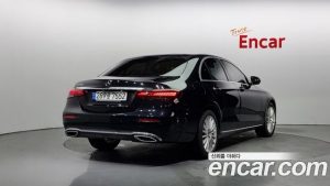 Mercedes-Benz E-Class E250 Exclusive 2021 года из Южной Кореи