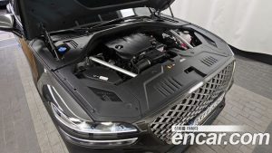 Genesis GV70 2.5T Бензин AWD 2023 года из Южной Кореи