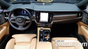 Volvo S90 T8 AWD ULTIMATE Bright 2024 года из Южной Кореи
