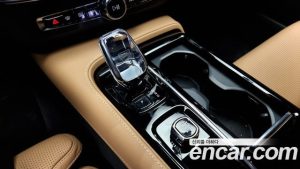 Volvo S90 T8 AWD ULTIMATE Bright 2024 года из Южной Кореи