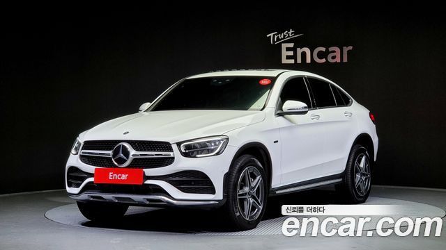 Mercedes-Benz GLC-Class GLC300e 4MATIC Coupe 2021 года из Кореи