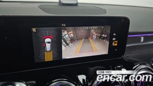 Mercedes-Benz GLB-Class GLB250 4MATIC 2023 года из Южной Кореи