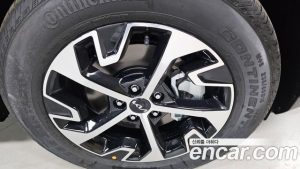 Kia Sportage Signature 2WD 2024 года из Южной Кореи