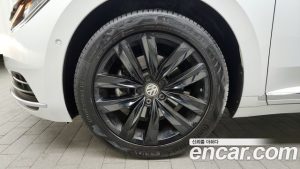 Volkswagen Arteon 2.0 TDI Prestige 2019 года из Южной Кореи