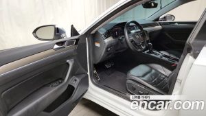 Volkswagen Arteon 2.0 TDI Prestige 2019 года из Южной Кореи