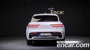 Genesis GV70 2.5T Бензин AWD 2024 года из Южной Кореи