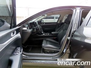 Kia K5 2.0 2021 года из Южной Кореи