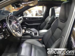 Porsche Cayenne 3.0 Coupe 2020 года из Южной Кореи