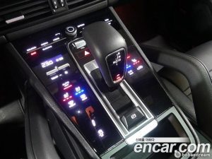 Porsche Cayenne 3.0 Coupe 2020 года из Южной Кореи