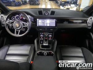Porsche Cayenne 3.0 Coupe 2020 года из Южной Кореи