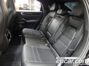 Porsche Cayenne 3.0 Coupe 2020 года из Южной Кореи