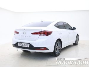 Hyundai AVANTE 1.6 2020 года из Южной Кореи