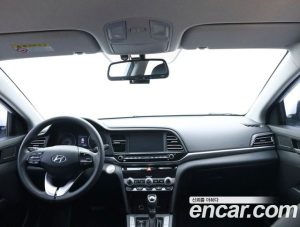 Hyundai AVANTE 1.6 2020 года из Южной Кореи