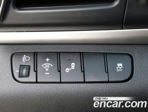 Hyundai AVANTE 1.6 2020 года из Южной Кореи