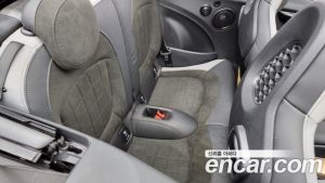 Mini Cooper Convertible JCW 2022 года из Южной Кореи