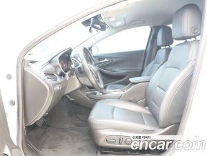 ChevroletGMDaewoo Malibu 2.0 Turbo Premium 2020 года из Южной Кореи