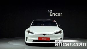 Tesla Model S Plaid 2023 года из Южной Кореи