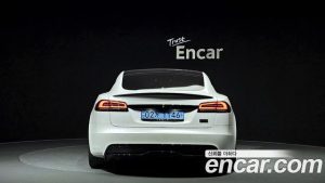 Tesla Model S Plaid 2023 года из Южной Кореи