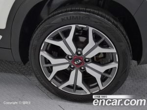 Kia Seltos Бензин 1.6 Turbo 2WD 2020 года из Южной Кореи