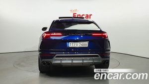 Lamborghini Urus 4.0 V8 2020 года из Южной Кореи