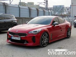 Kia Stinger 3.3 GT 2021 года из Южной Кореи