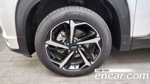 ChevroletGMDaewoo Trailblazer 1.3 Turbo 4WD 2021 года из Южной Кореи
