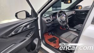 ChevroletGMDaewoo Trailblazer 1.3 Turbo 4WD 2021 года из Южной Кореи