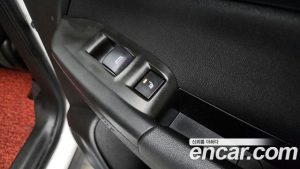 ChevroletGMDaewoo Trailblazer 1.3 Turbo 4WD 2021 года из Южной Кореи