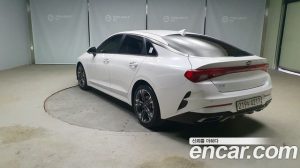 Kia K5 2.0 2020 года из Южной Кореи
