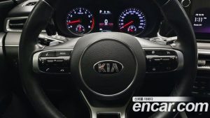 Kia K5 2.0 2020 года из Южной Кореи