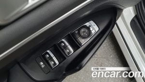 Kia K5 2.0 2020 года из Южной Кореи