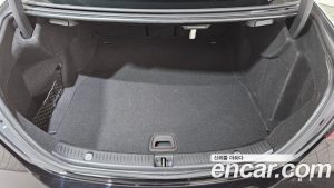 Mercedes-Benz E-Class E220d 4MATIC Exclusive 2023 года из Южной Кореи