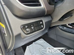 Kia Seltos Бензин 1.6 Turbo 2WD 2020 года из Южной Кореи