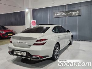 Genesis G70 Бензин 2.5T 4WD 2024 года из Южной Кореи