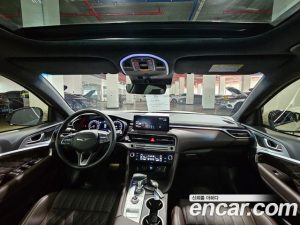 Genesis G70 Бензин 2.5T 4WD 2024 года из Южной Кореи
