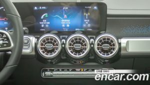 Mercedes-Benz EQB EQB300 4MATIC 2023 года из Южной Кореи