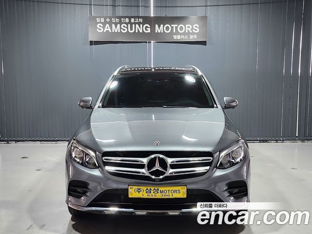 Mercedes-Benz GLC-Class GLC300 4MATIC AMG Line 2019 года из Кореи