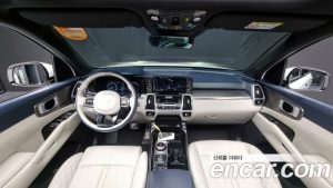 Kia Sorento HEV 1.6 2WD 2022 года из Южной Кореи
