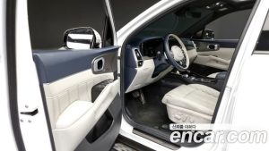 Kia Sorento HEV 1.6 2WD 2022 года из Южной Кореи
