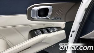 Kia Sorento HEV 1.6 2WD 2022 года из Южной Кореи