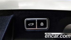 Kia Sorento HEV 1.6 2WD 2022 года из Южной Кореи