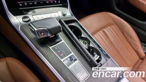 Audi A6 40 TDI 4WD Premium 2021 года из Южной Кореи