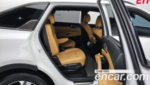 Kia Sorento HEV 1.6 2WD 2021 года из Южной Кореи