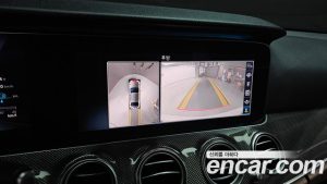 Mercedes-Benz E-Class E300 4MATIC AMG Line 2020 года из Южной Кореи