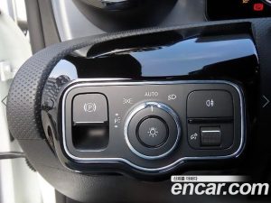 Mercedes-Benz CLA-Class CLA250 4MATIC 2021 года из Южной Кореи